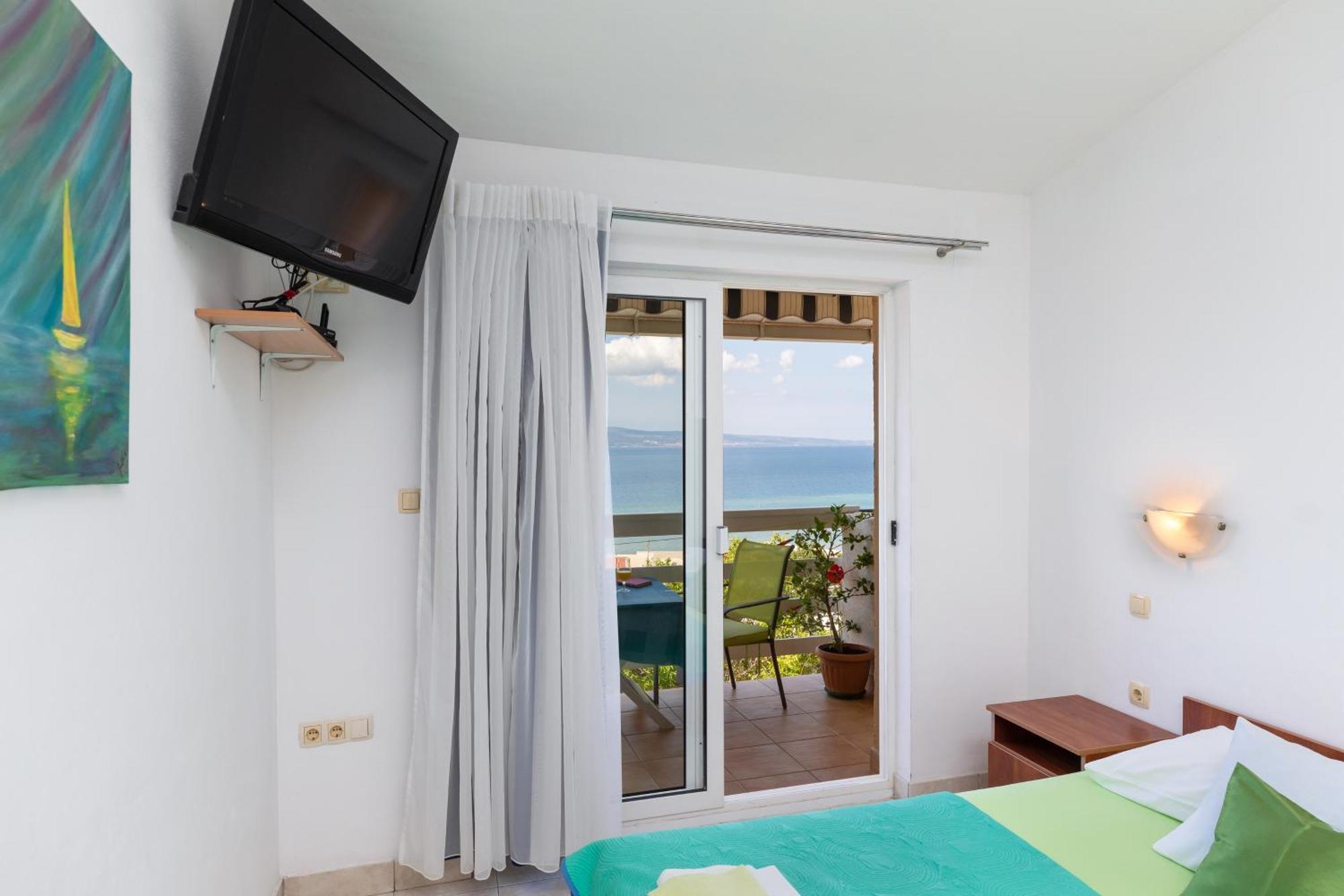 Apartments By The Sea Duce, Omis - 13694 Phòng bức ảnh